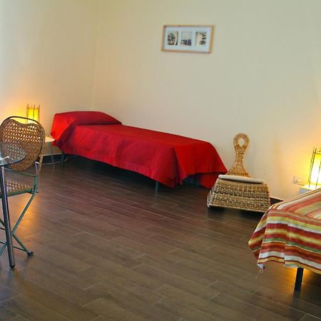 Porto Salvo Apartments - By Vacation Service Cefalu Phòng bức ảnh