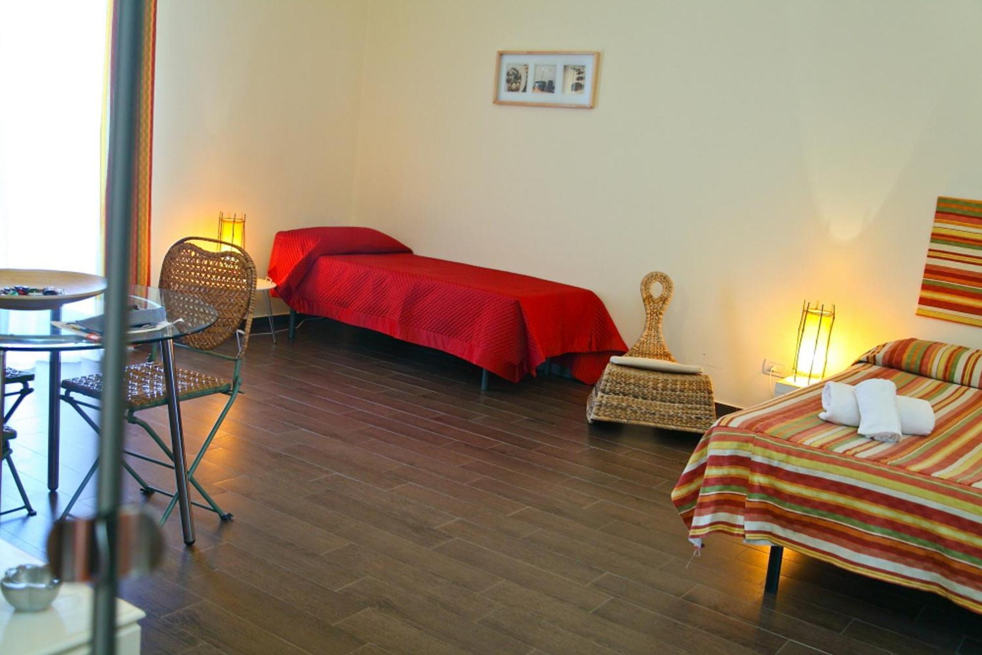 Porto Salvo Apartments - By Vacation Service Cefalu Phòng bức ảnh