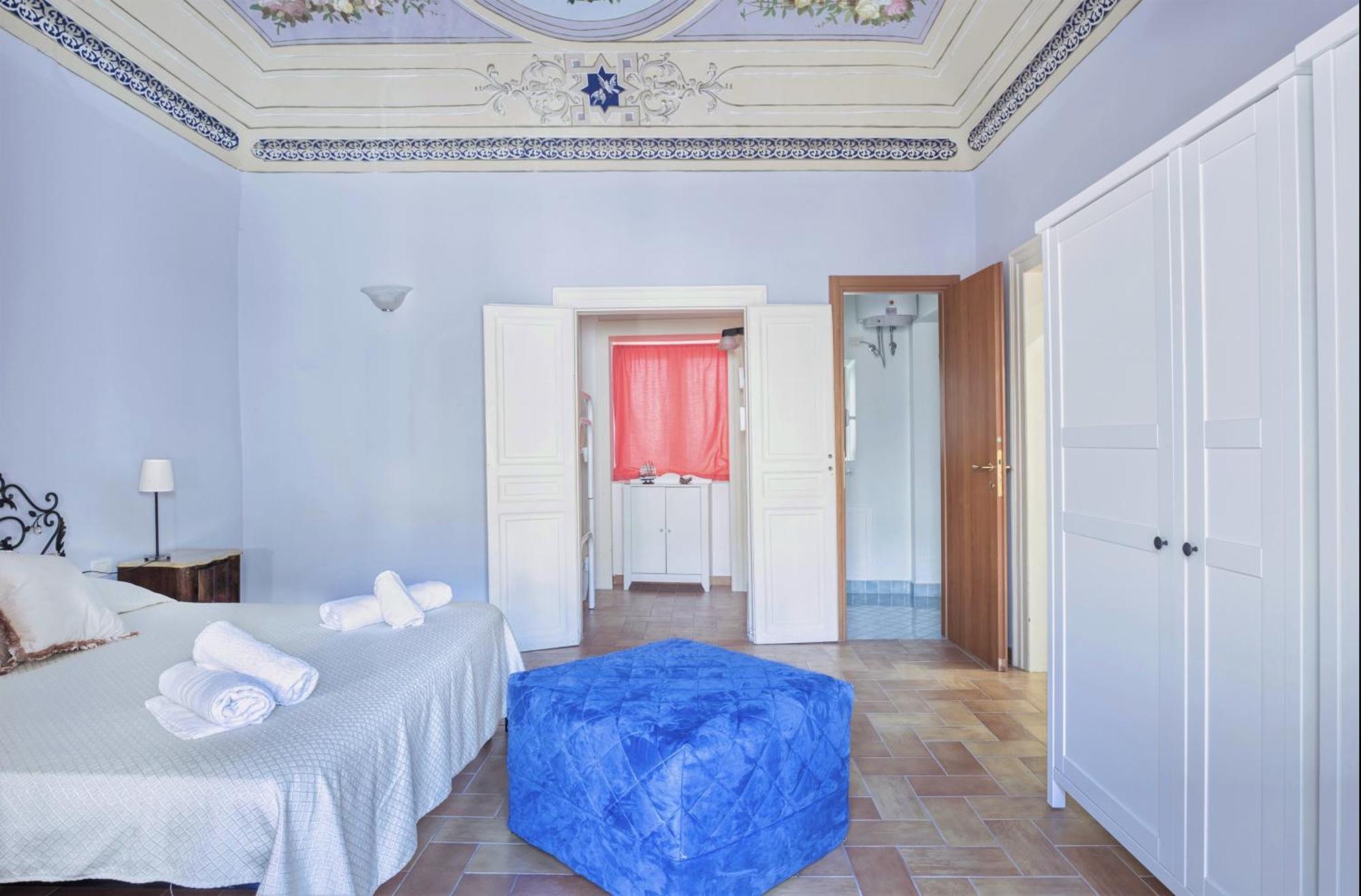 Porto Salvo Apartments - By Vacation Service Cefalu Phòng bức ảnh